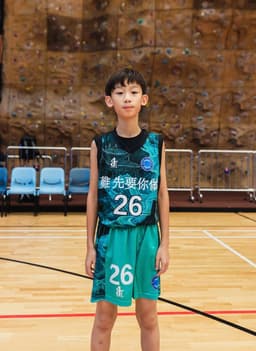 郭子桓 Derrick